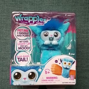 Wrapples Skyo blue toy